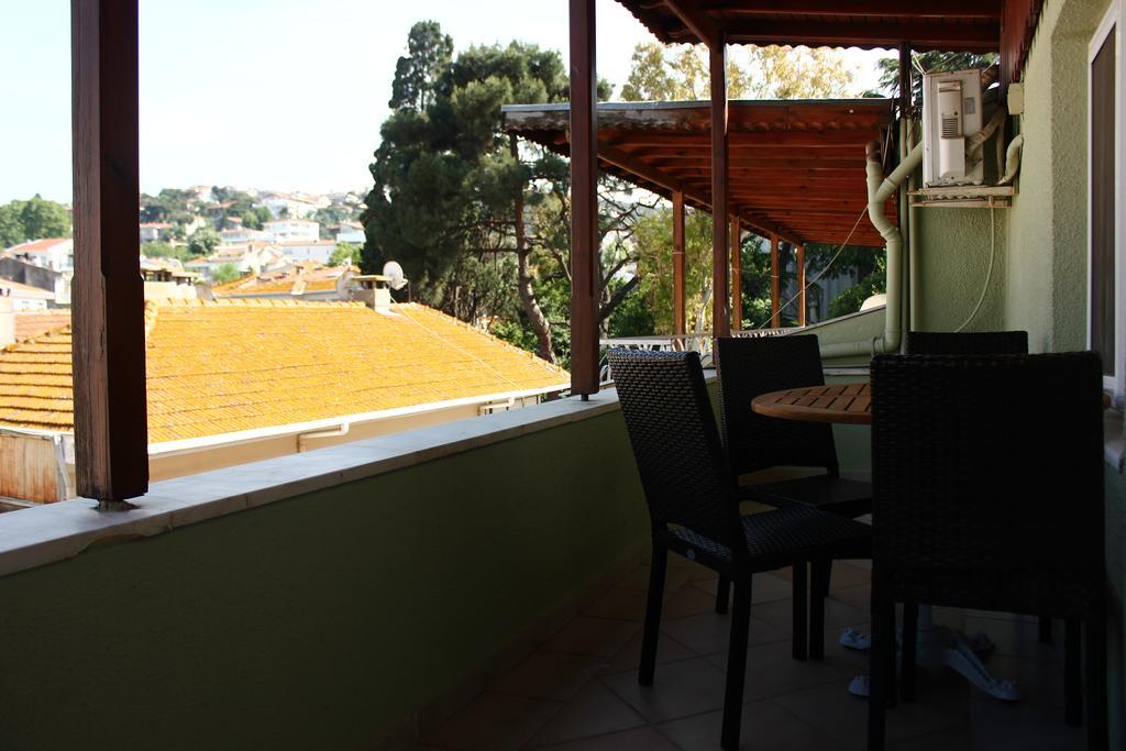 Bueyuekada Apart Hotel - Yeni Apart อดาลาร์ ภายนอก รูปภาพ