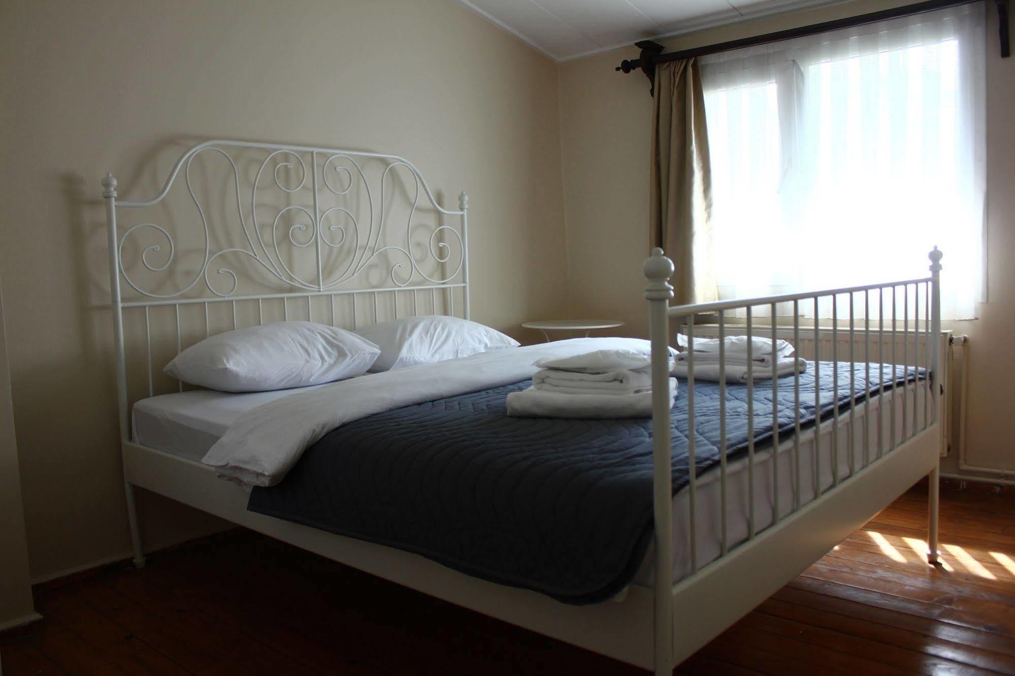 Bueyuekada Apart Hotel - Yeni Apart อดาลาร์ ภายนอก รูปภาพ