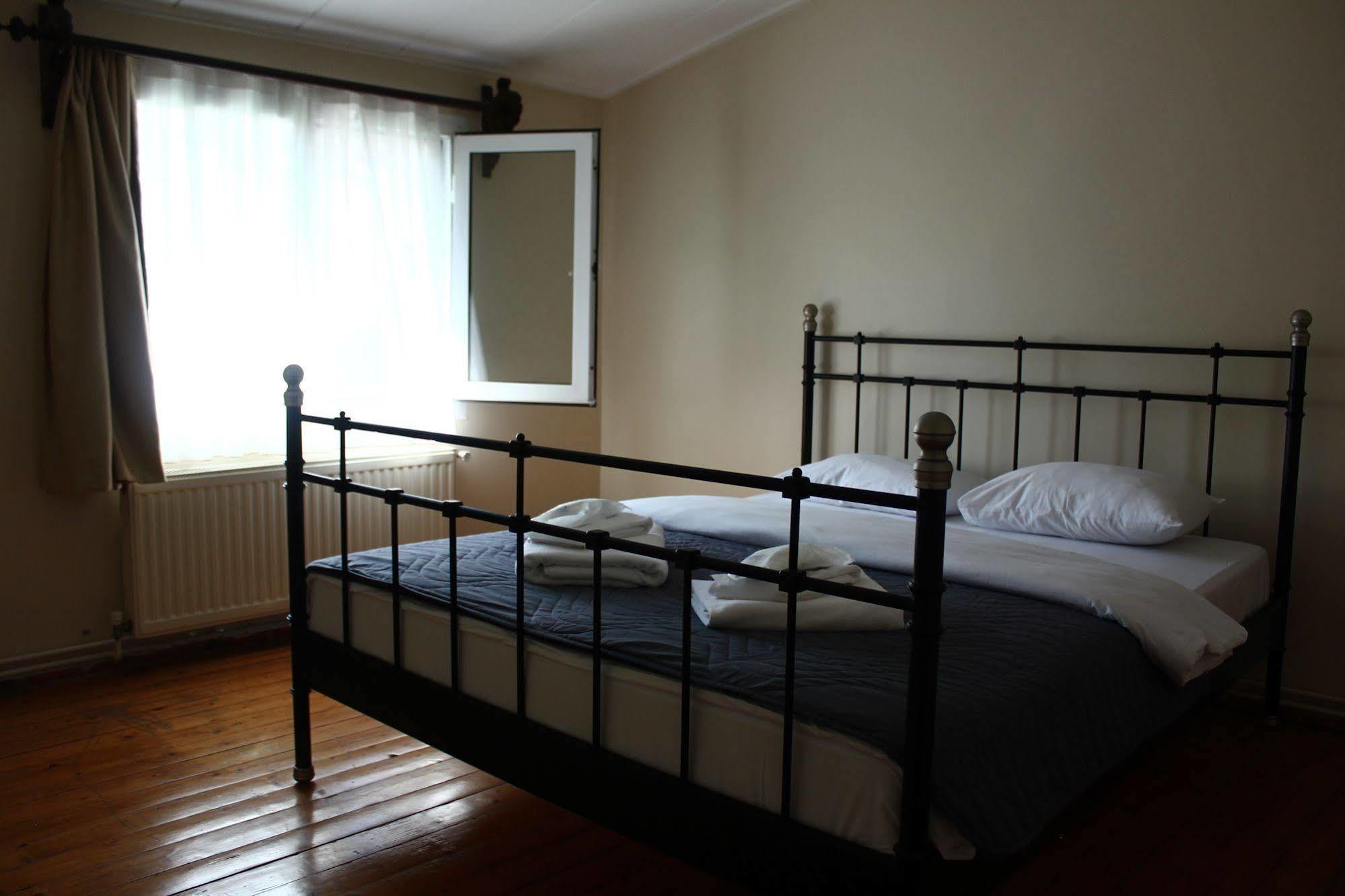 Bueyuekada Apart Hotel - Yeni Apart อดาลาร์ ภายนอก รูปภาพ